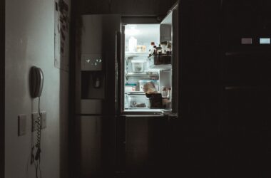 Smart fridges with screens