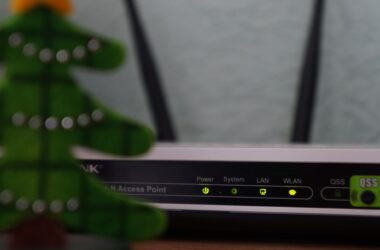 Portable Wi-Fi routers with Built-in VPN