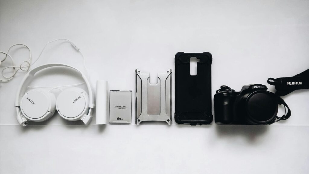Empowering Your Daily Routine: Top Tech Gadgets Every Woman Should Own
