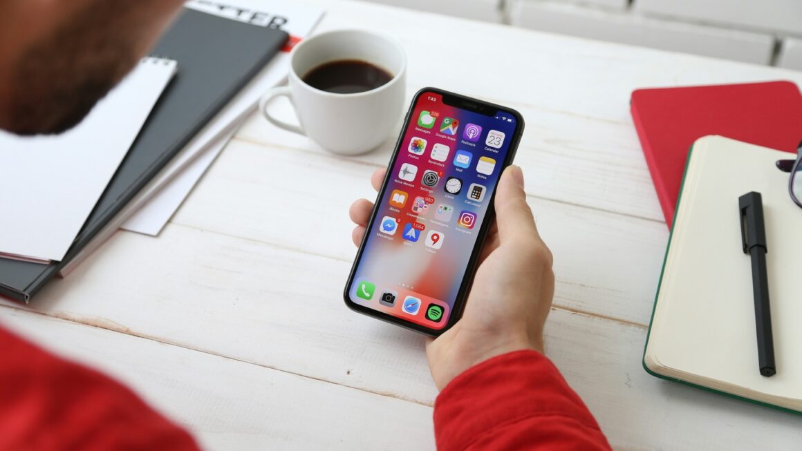 Fixing Persistent App Crashes on iPhone