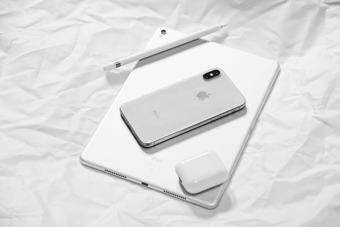 Advanced iCloud Features and Tips